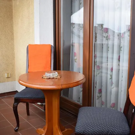 Bujrum Lägenhet Bihać